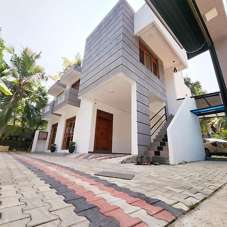 Hotel The Elegance Kalutara Exterior foto